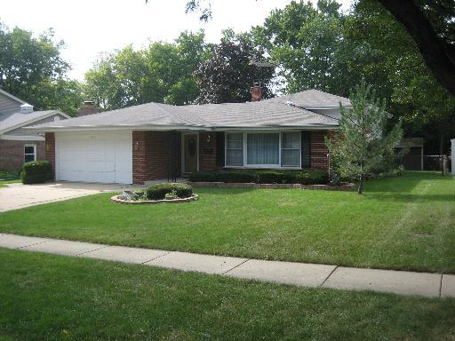 424 S Royal Ct., Palatine, IL 60067