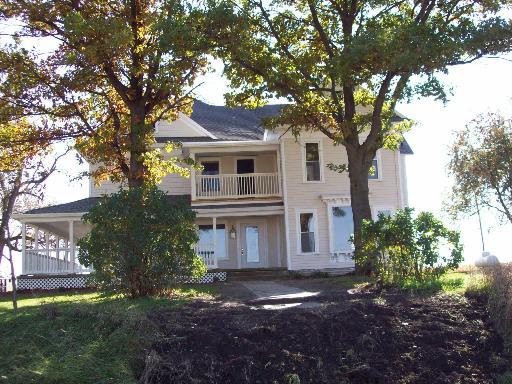 3686 92 Hwy., Tampico, IL 61283