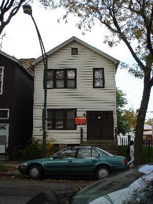 906 S Carpenter St., Chicago, IL 60607