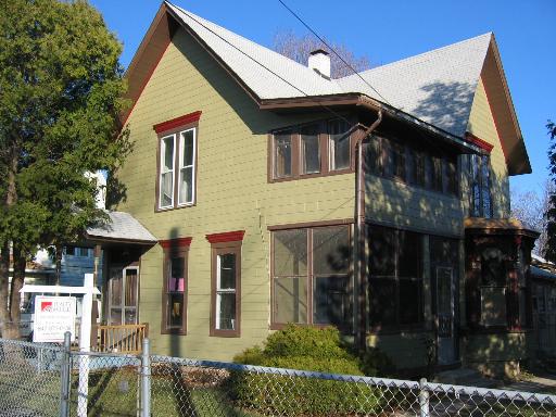 511 Douglas Ave., Elgin, IL 60120