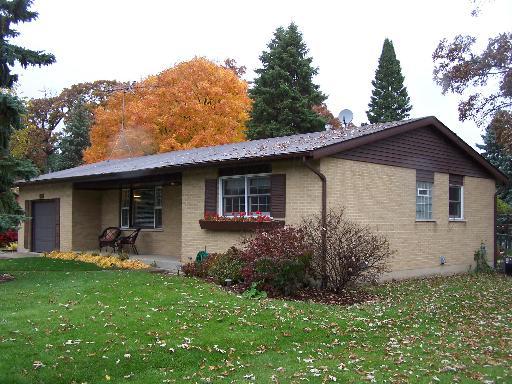 1012 Hanley St., Mchenry, IL 60050