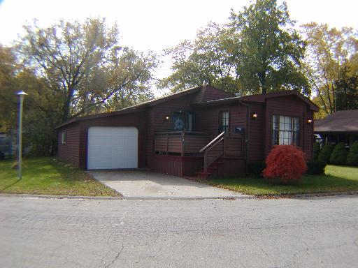 38703 N Sheridan Rd. #171, Beach Park, IL 60087
