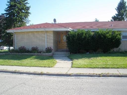 4141 W Mulford Ave., Skokie, IL 60076