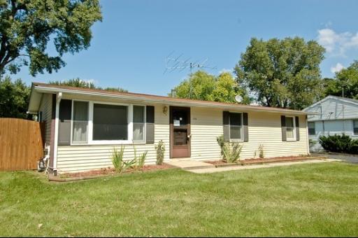 506 Sunrise Dr., Mchenry, IL 60051