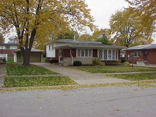 238 Avonelle Dr., Chicago Heights, IL 60411