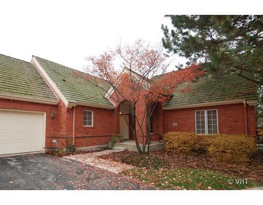 23 Regent Wood Rd., Northfield, IL 60093