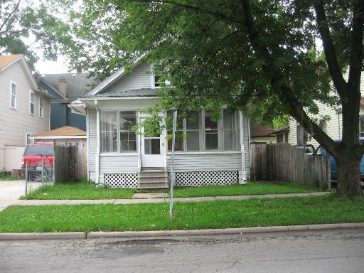 504 Fifth Ave., Aurora, IL 60505
