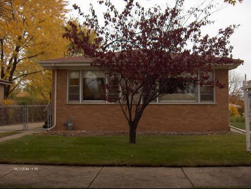 9339 Kolmar Ave., Skokie, IL 60076