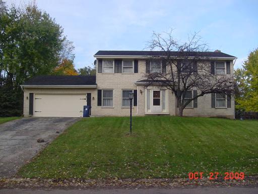 712 Surrey Ln., Algonquin, IL 60102