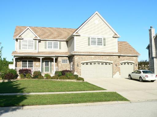 305 Lakeview Dr., Aurora, IL 60506