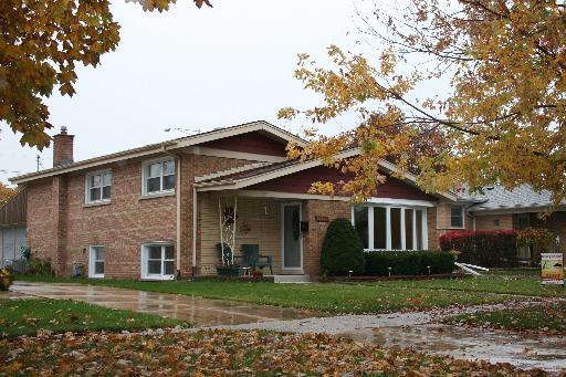 10000 Maple Ave., Oak Lawn, IL 60453