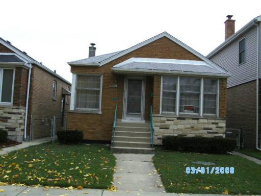 5841 S Neva Ave., Chicago, IL 60638