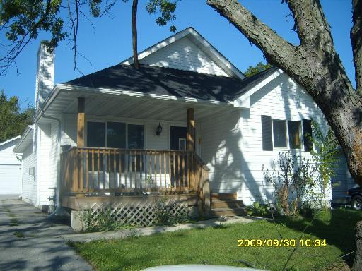 230 N Calhoun St., Aurora, IL 60505
