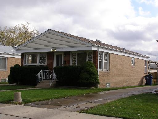 10237 Panoramic Dr., Franklin Park, IL 60131
