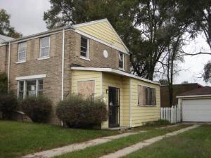 2566 E 96th St., Chicago, IL 60617