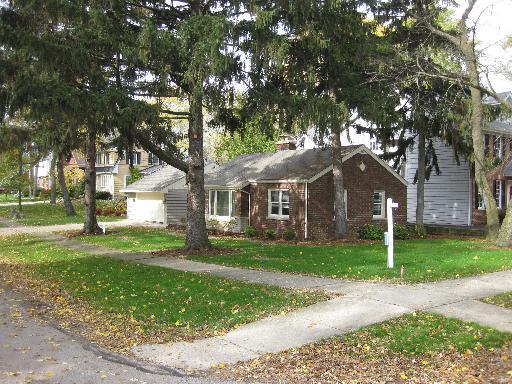 1504 W George St., Downers Grove, IL 60516