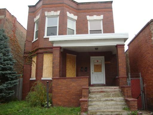 7053 S Eberhart Ave., Chicago, IL 60637