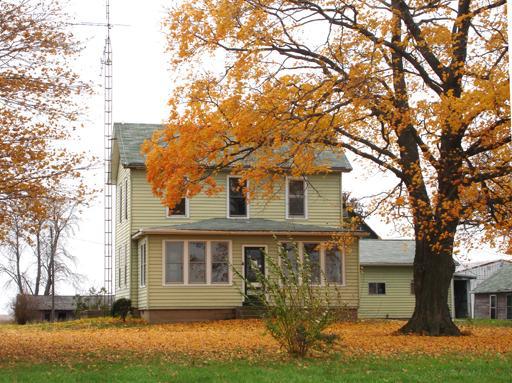 989 N 35th Rd., Utica, IL 61373