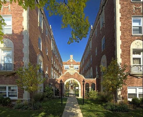 1548 W Sherwin Ave. #GS, Chicago, IL 60626