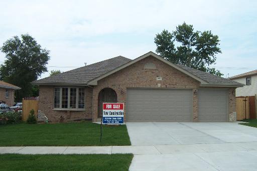 9530 S Merrimac Ave., Oak Lawn, IL 60453