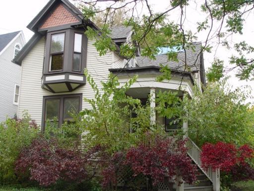 818 Forest Ave., Oak Park, IL 60302