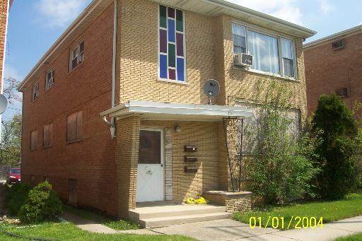 8244 W 95th St., Hickory Hills, IL 60457