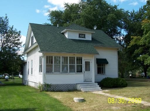 200 School St., Chana, IL 61015