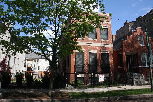 2013 N Oakley St., Chicago, IL 60647
