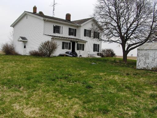 671 N 2101st Rd., Tonica, IL 61370