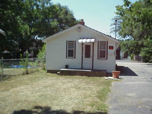 2709 Kinsey St., Rockford, IL 61109