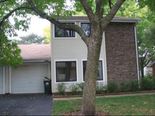 1286 White Water Ln., Palatine, IL 60074