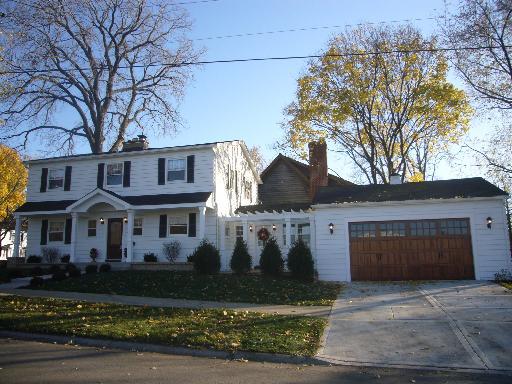 196 Brandon Ave., Glen Ellyn, IL 60137