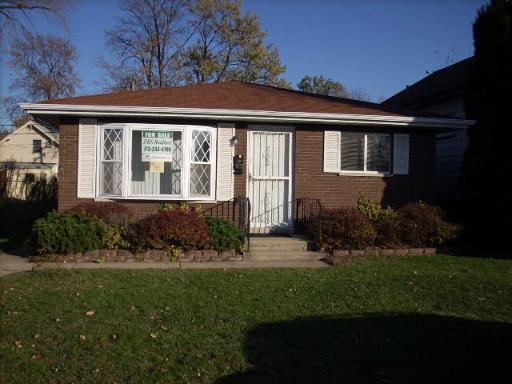 767 May St., Calumet City, IL 60409