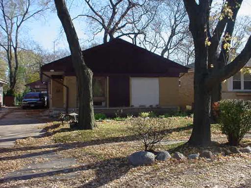 9531 N Lorel Ave., Skokie, IL 60077