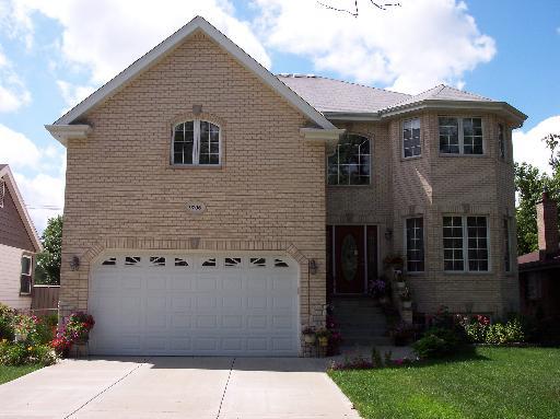 9706 S 52nd Ave., Oak Lawn, IL 60453