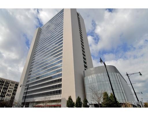 500 W Superior St. #1307, Chicago, IL 60654