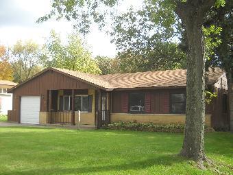 929 Bryn Mawr Ave., Bartlett, IL 60103