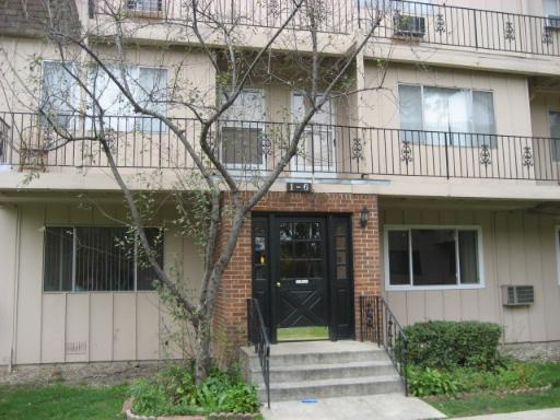 2502 W Algonquin Rd. #6, Rolling Meadows, IL 60008