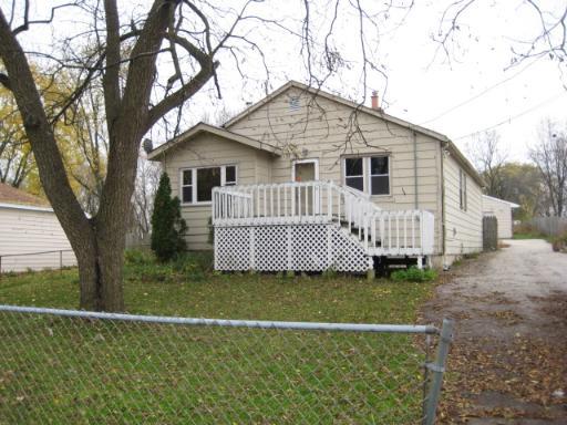 2701 29 St., Zion, IL 60099