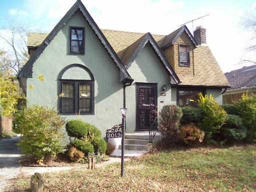 2013 S 7th Ave., Maywood, IL 60153