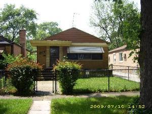 10746 S Church St., Chicago, IL 60643