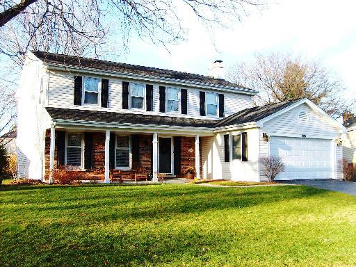 1824 Friars Ln., Mundelein, IL 60060