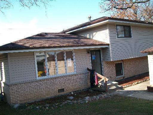 10016 S 86th Ave., Palos Hills, IL 60465