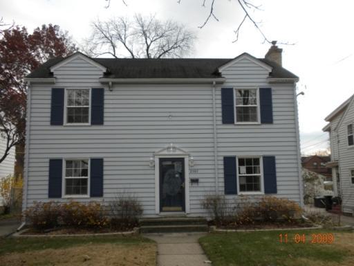 2507 Burrmont Rd., Rockford, IL 61107