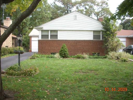 327 Florence Ave., Evanston, IL 60201