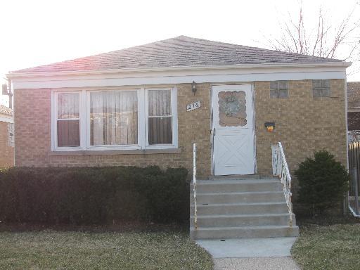 216 Dodge Ave., Evanston, IL 60201