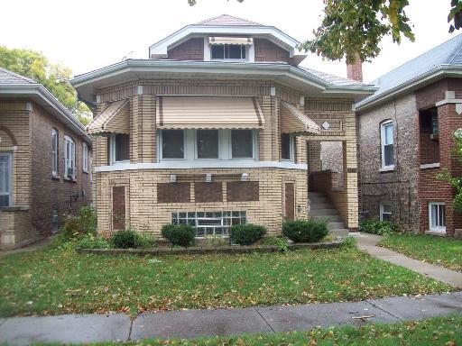 3733 S Home Ave., Berwyn, IL 60402