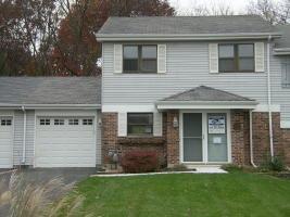 7S482 Lynn Dr., Naperville, IL 60540