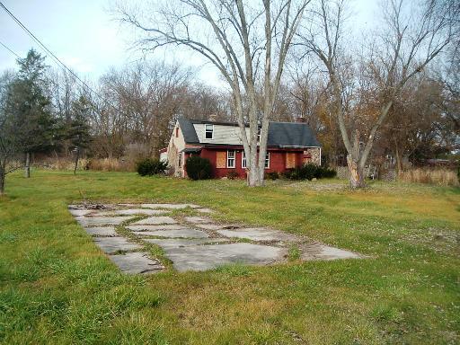 217 E Sunset Dr., Mchenry, IL 60051