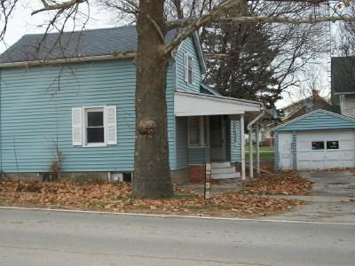 205 S Main St., Leland, IL 60531